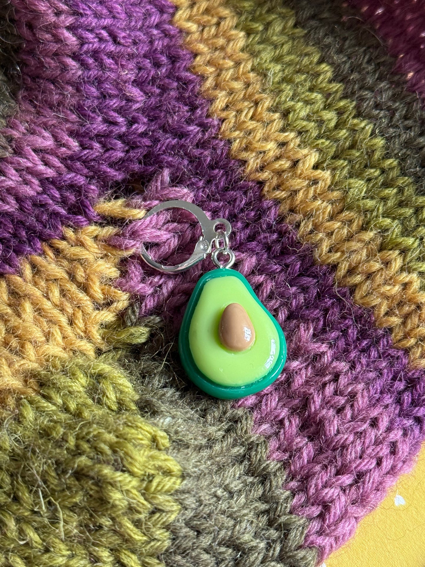 Avocado stitch markers